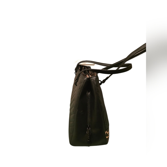 Betsey Johnson Quilted Bag - Picture 6 of 6